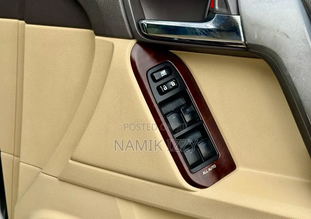 Toyota Land Cruiser TX Prado 150 2015 SUV (Used)
