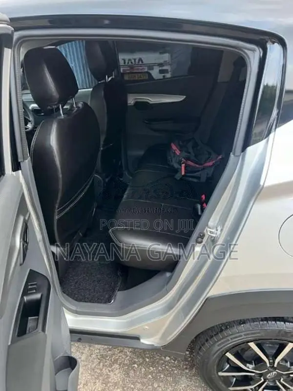 Mahindra KUV 100 2021 SUV (Used)