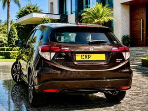 Honda Vezel Z Grade 2016 SUV (Used)