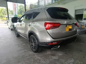 DFSK Glory I-Auto 2022 SUV (Used)