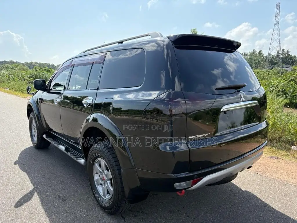 Mitsubishi Montero Sport 2011 SUV (Used)