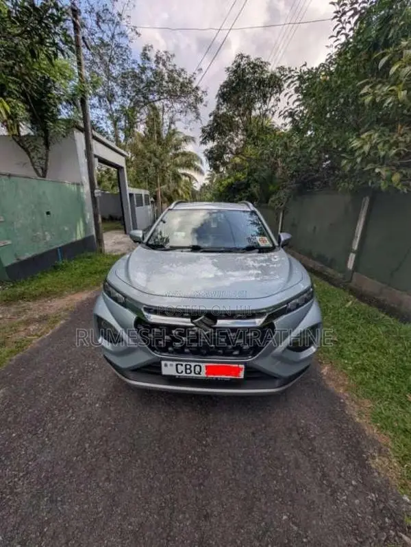 Suzuki Fronx 2025 SUV (Used)