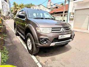 Mitsubishi Montero Sport 2014 SUV (Used)