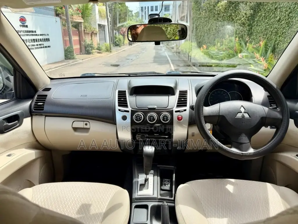 Mitsubishi Montero Sport 2014 SUV (Used)