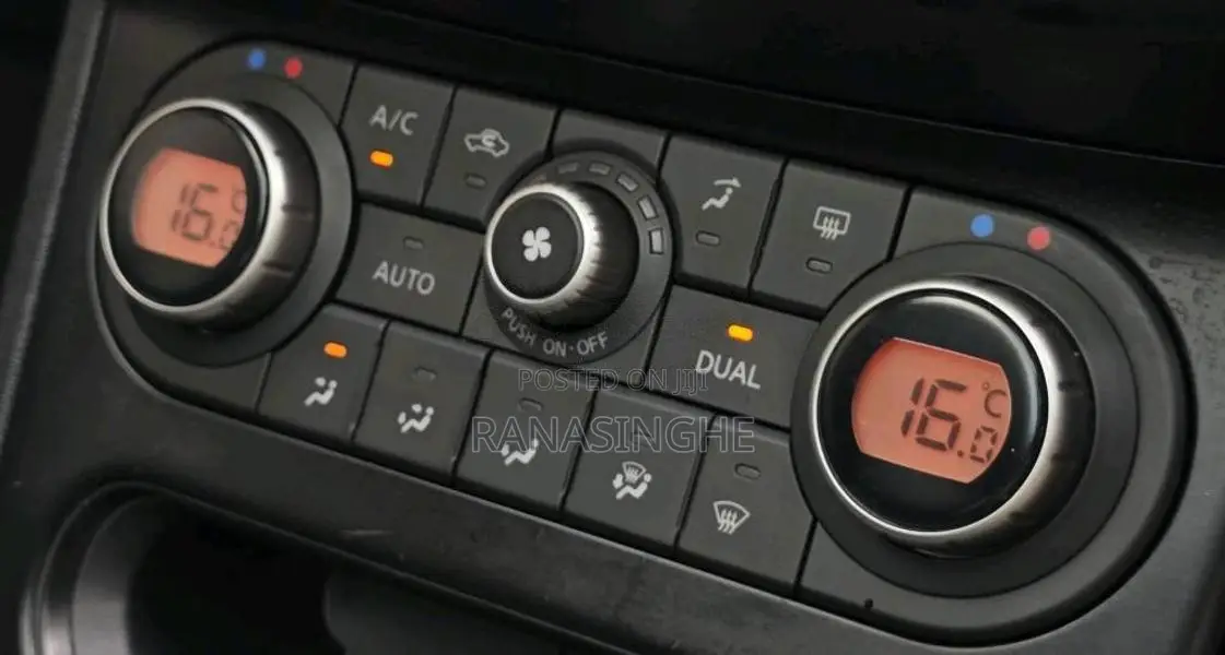 Nissan Qashqai 2011 SUV (Used)