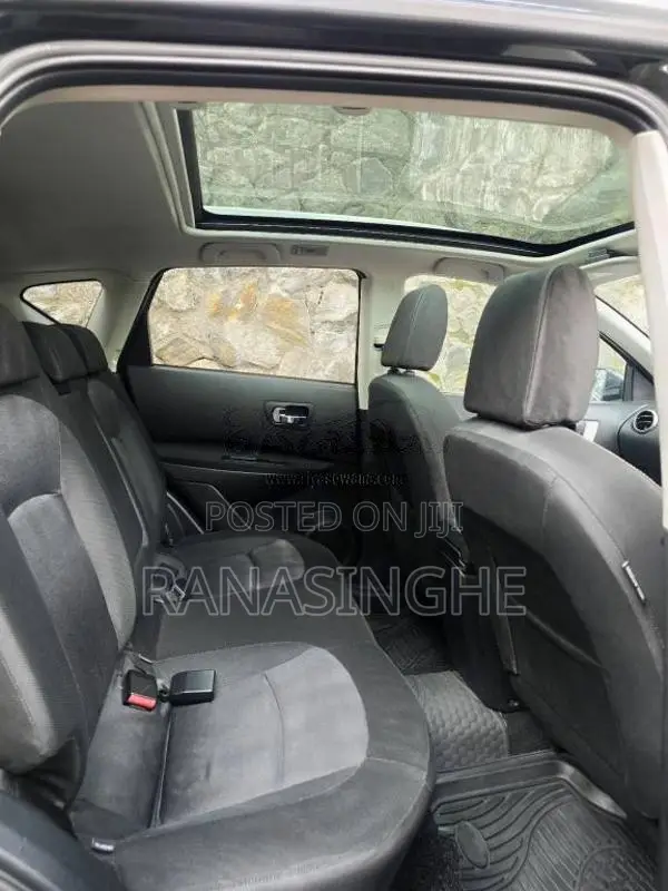 Nissan Qashqai 2011 SUV (Used)