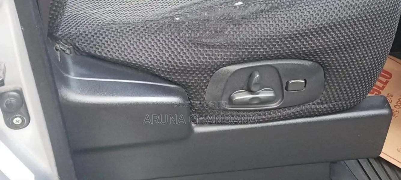 Mitsubishi Montero 2011 SUV (Used)