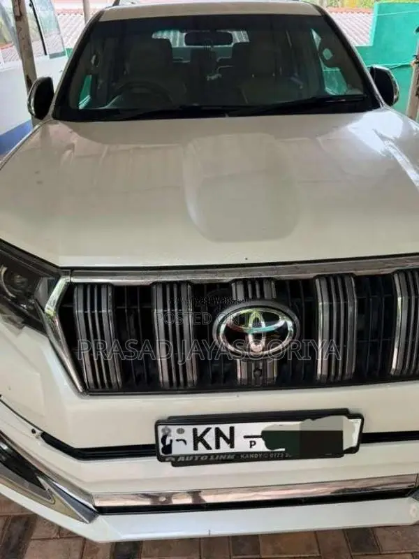 Toyota Prado 2010 SUV (Used)