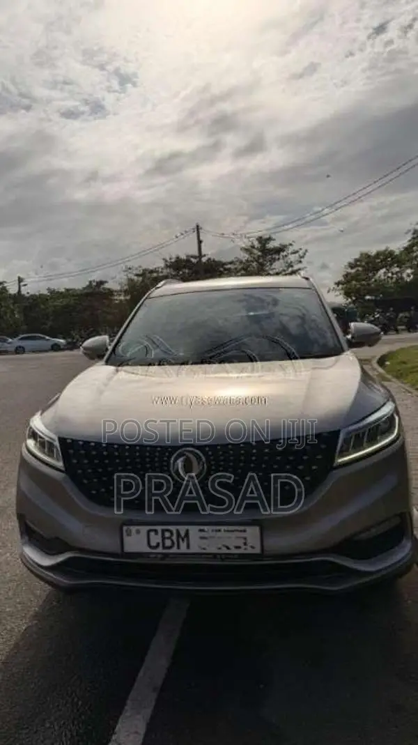 DFSK Glory I-auto 2023 SUV (Used)