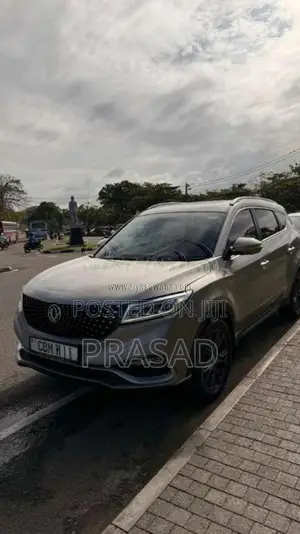 DFSK Glory I-auto 2023 SUV (Used)