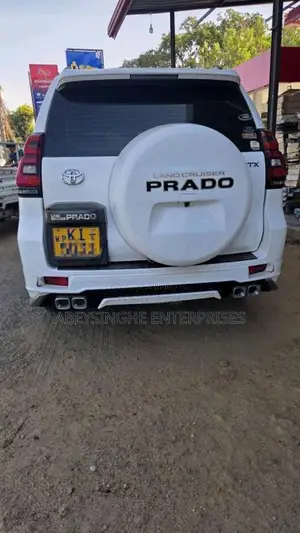 Toyota 150 2010 SUV (Used)