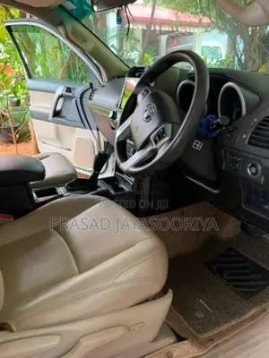Toyota Prado 2010 SUV (Used)