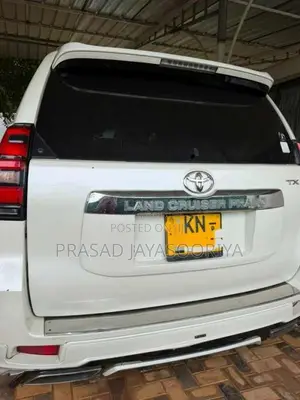 Toyota Prado 2010 SUV (Used)