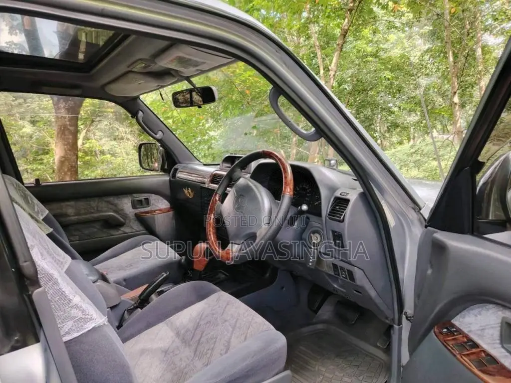 Toyota Land Cruiser Prado J95 1996 SUV (Used)