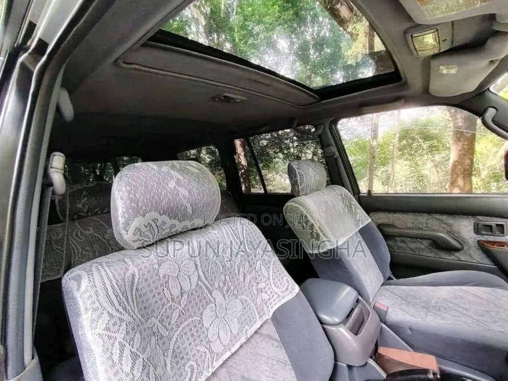 Toyota Land Cruiser Prado J95 1996 SUV (Used)