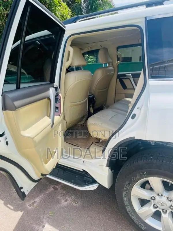 Toyota Land Cruiser Prado TX 2015 SUV (Used)