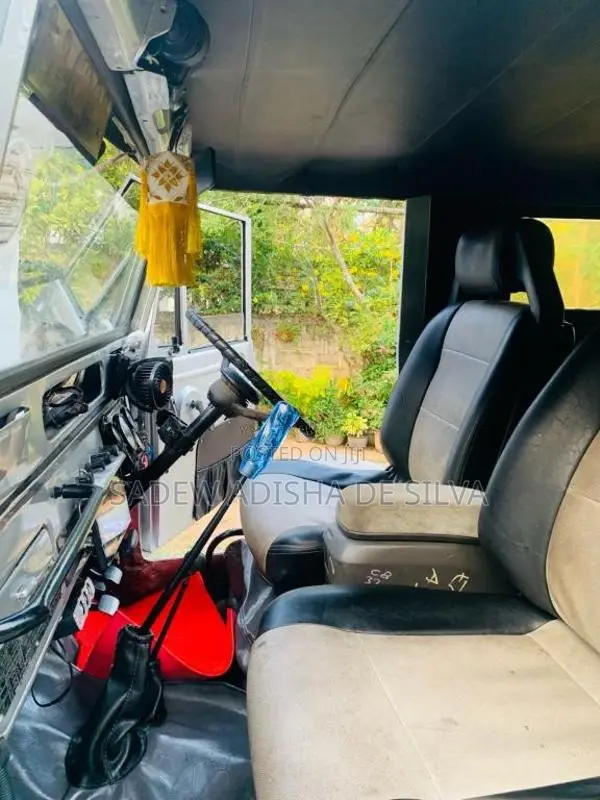 Mitsubishi 4dr5 1980 SUV (Used)