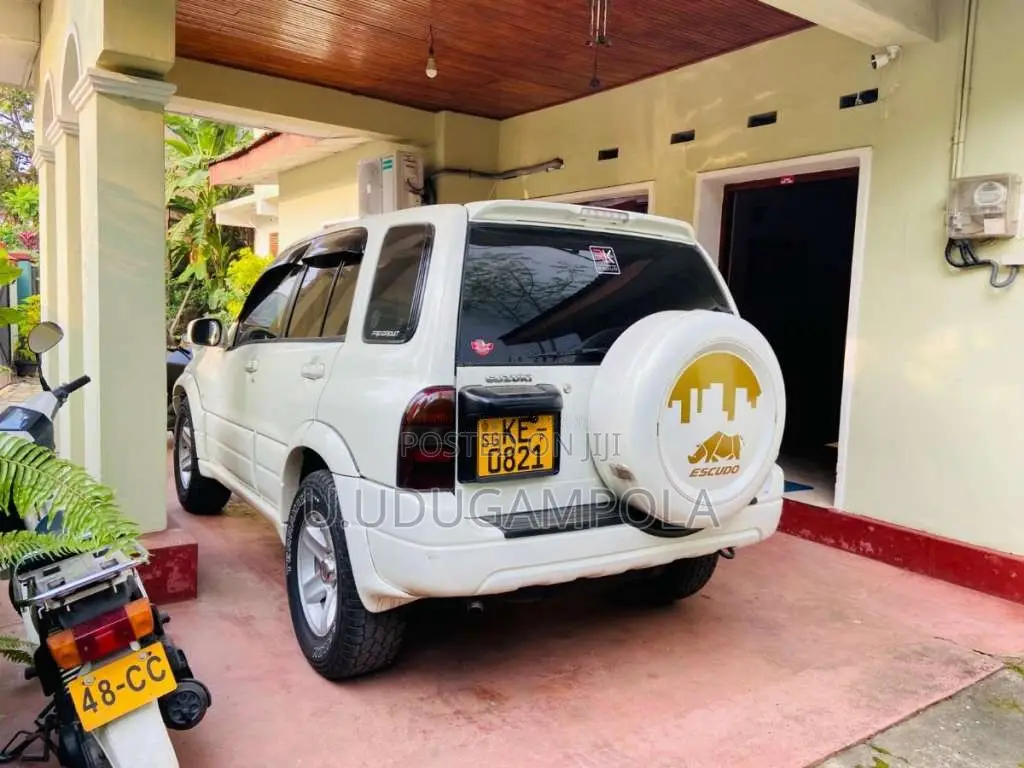 Suzuki Escudo 2003 SUV (Used)