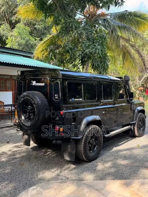 Land-Rover Defender 1985 SUV (Used)