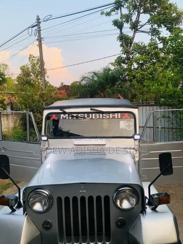 Mitsubishi 4dr5 1980 SUV (Used)