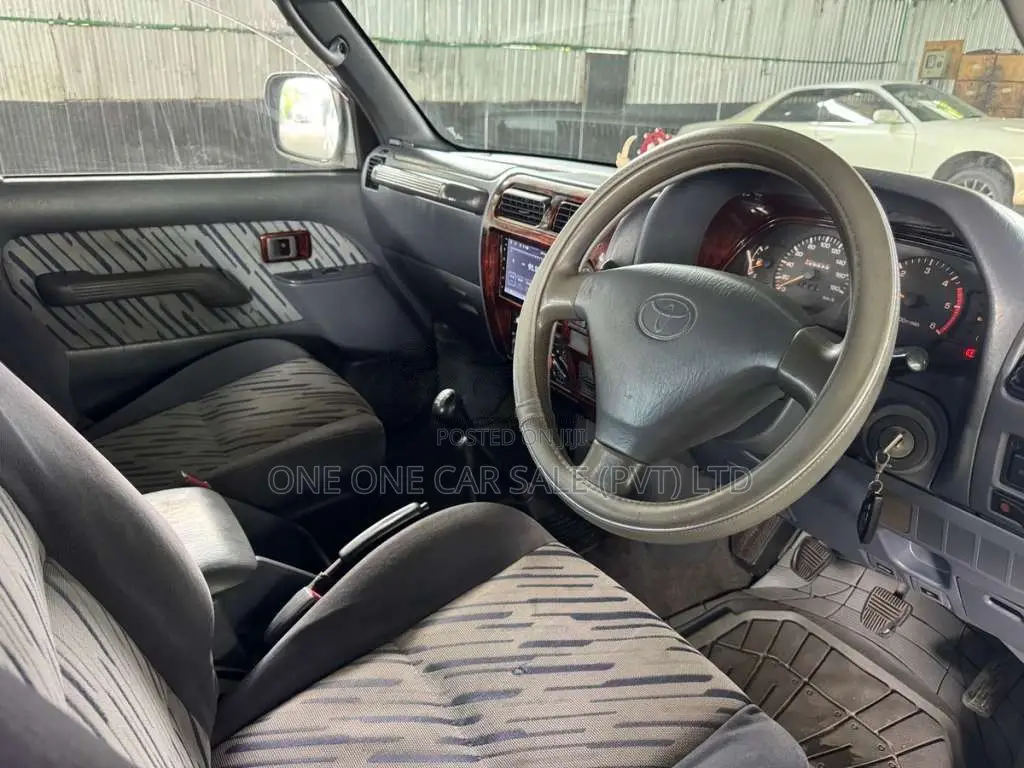 Toyota Land Cruiser 95 Prado 1998 SUV (Used)