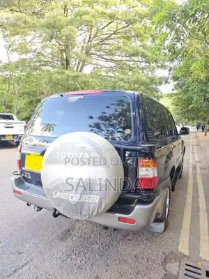 Toyota Land Cruiser 100 Series 1999 SUV (Used)