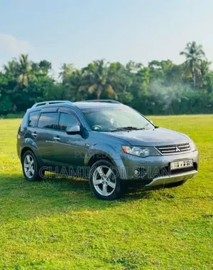 Mitsubishi Outlander 2010 SUV (Used)