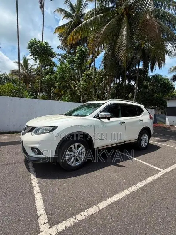 Nissan X-Trail 2016 SUV (Used)