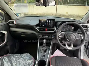 Toyota Raize 2025 SUV Brand New