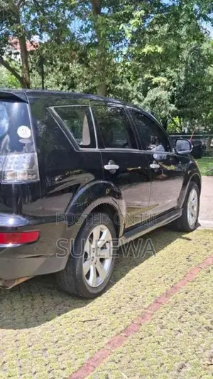 Mitsubishi Outlander 2012 SUV (Used)