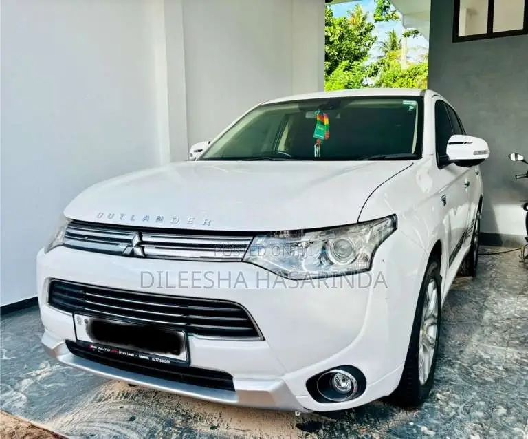 Mitsubishi Outlander 2014 SUV (Used)