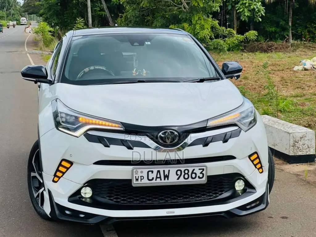 Toyota CHR NGX50 GT TURBO 2017 SUV (Used)