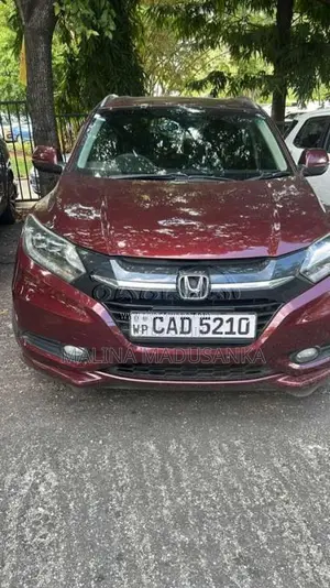 Honda Vezel 2014 SUV (Used)