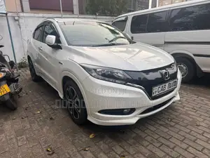 Honda Vezel 2014 SUV (Used)