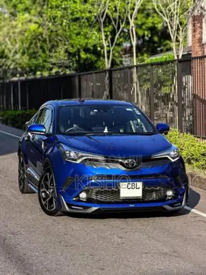 Toyota CHR 2018 SUV (Used)