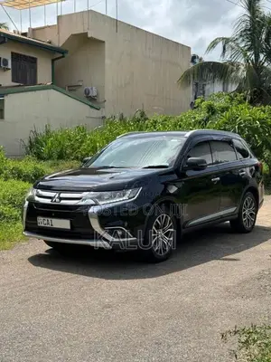 Mitsubishi Outlander 2015 SUV (Used)
