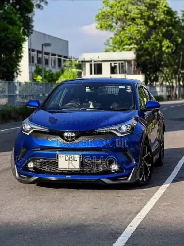 Toyota CHR 2018 SUV (Used)