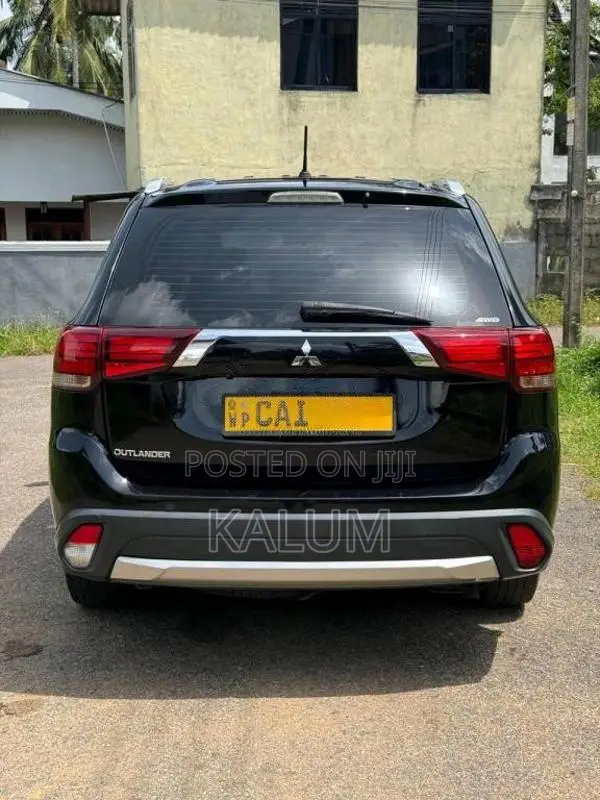 Mitsubishi Outlander 2015 SUV (Used)