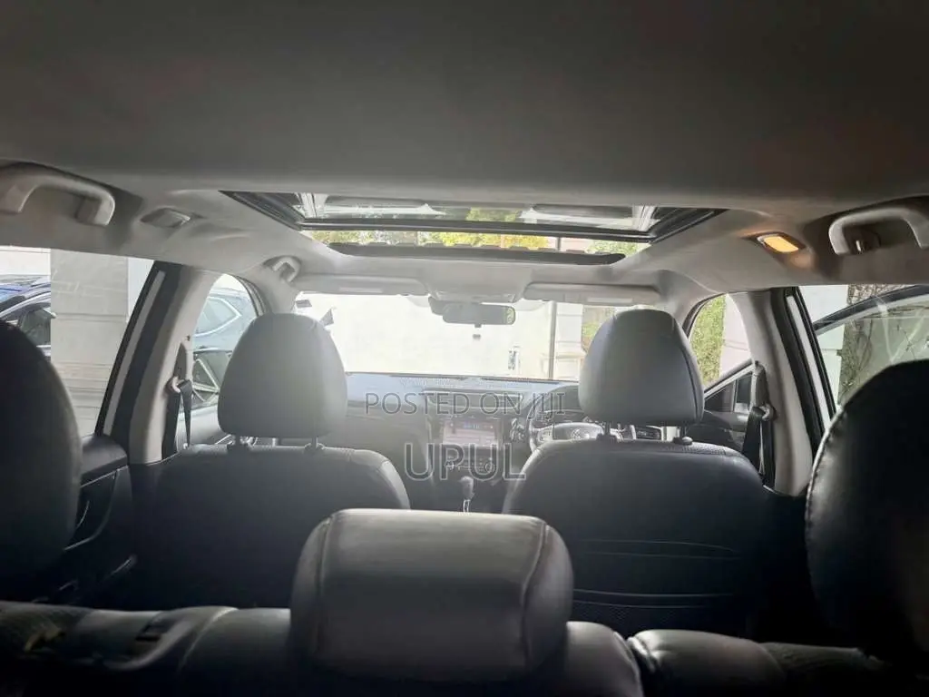 Nissan X-Trail PREMIUM 2016 SUV (Used)