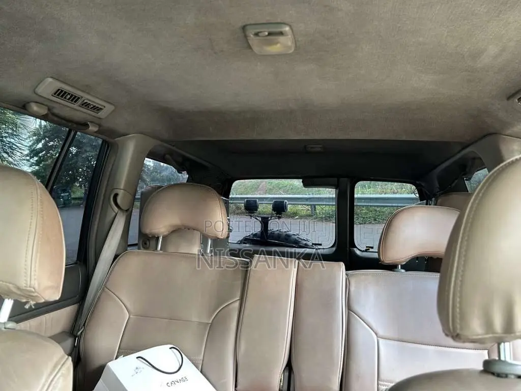 Nissan Patrol 2000 SUV (Used)