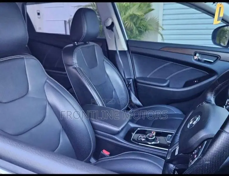 DFSK Glory I-Auto 2022 SUV (Used)