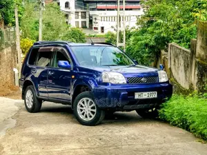 Nissan X-Trail 2000 SUV (Used)