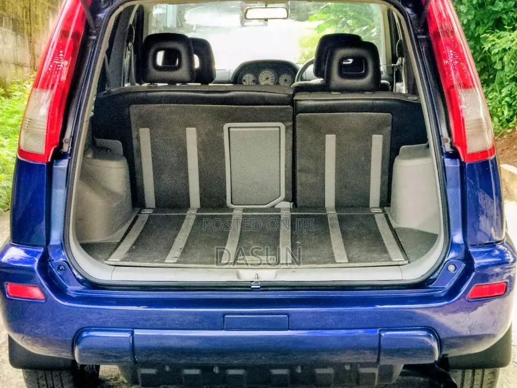 Nissan X-Trail 2000 SUV (Used)
