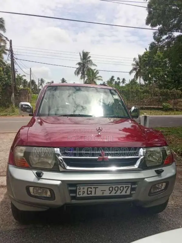 Mitsubishi Montero 2001 SUV (Used)