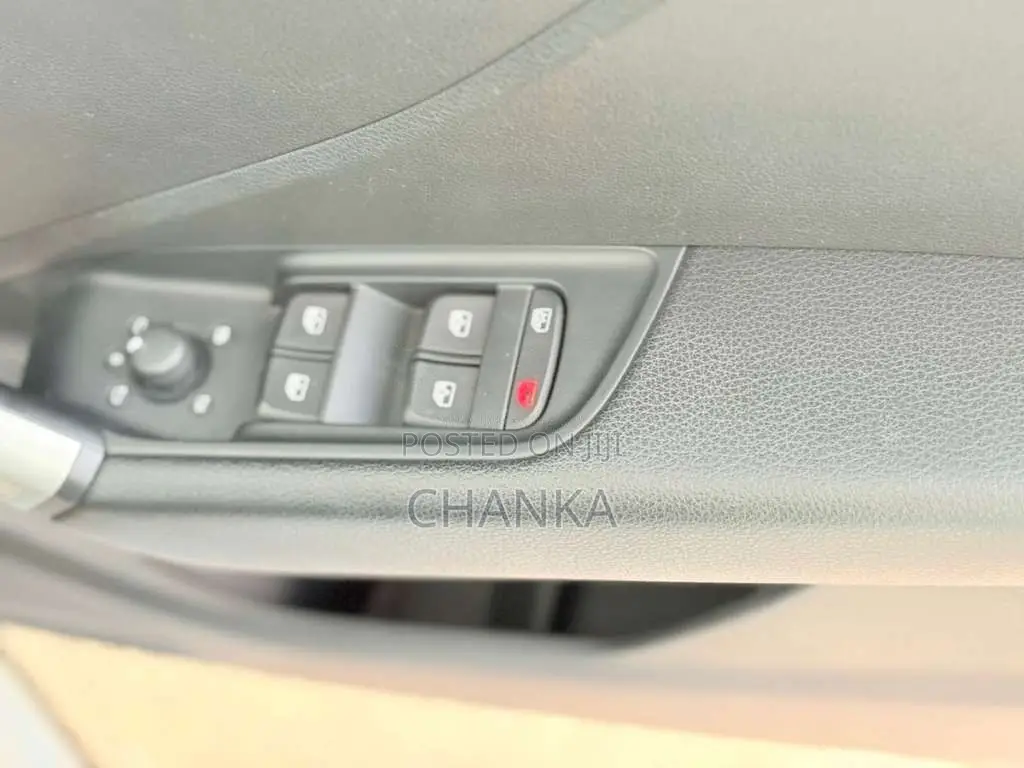 Audi Q2 2017 SUV (Used)