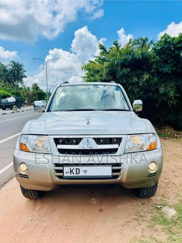 Mitsubishi Montero 2006 SUV (Used)