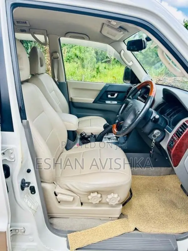 Mitsubishi Montero 2006 SUV (Used)