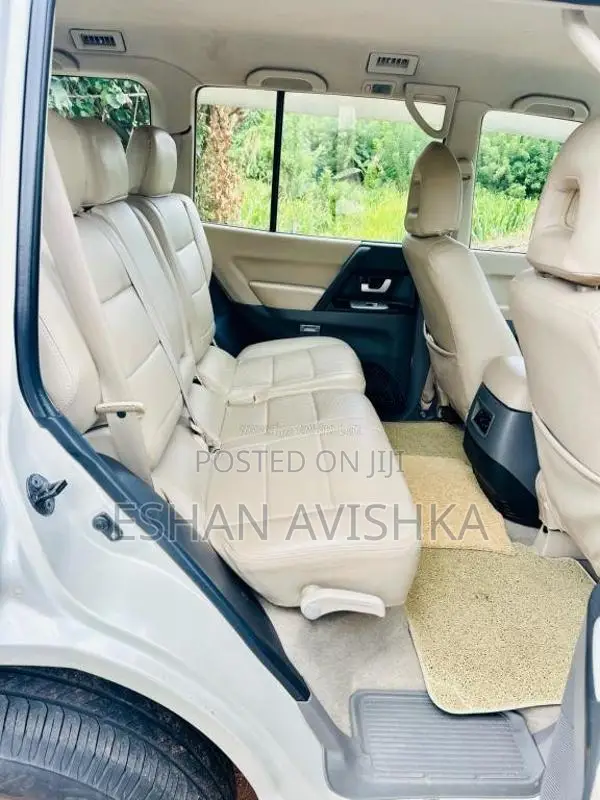 Mitsubishi Montero 2006 SUV (Used)
