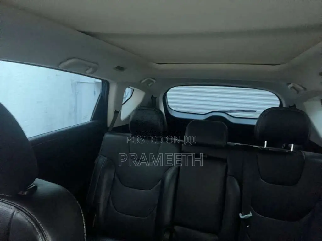 DFSK Glory I-Auto 2023 SUV (Used)