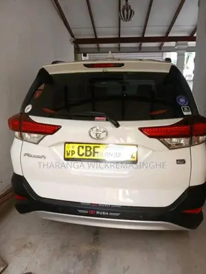 Toyota Rush 2018 SUV (Used)
